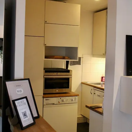 Moderne Et Calme A Cote De Accor Arena & Gare Lyon Apartment *